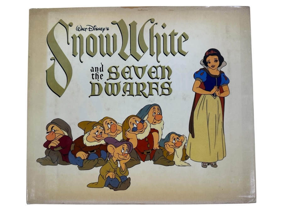 Vintage 1979 Hardcover Book Walt Disney's Snow White And The Seven Dwarves