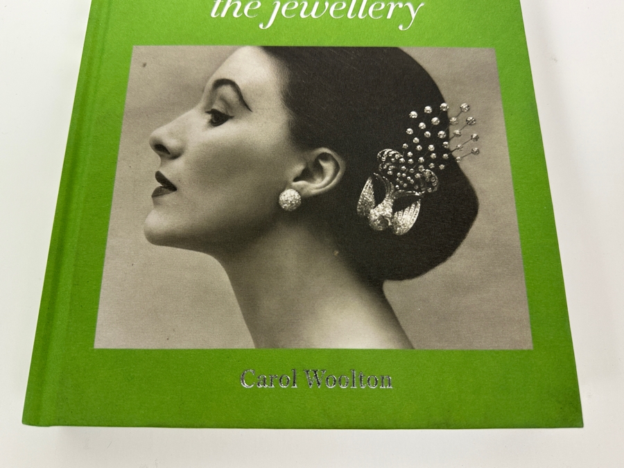 Hardcover Book Vogue The Jewellery By Carol Woolton Retails $44 [Photo 2]
