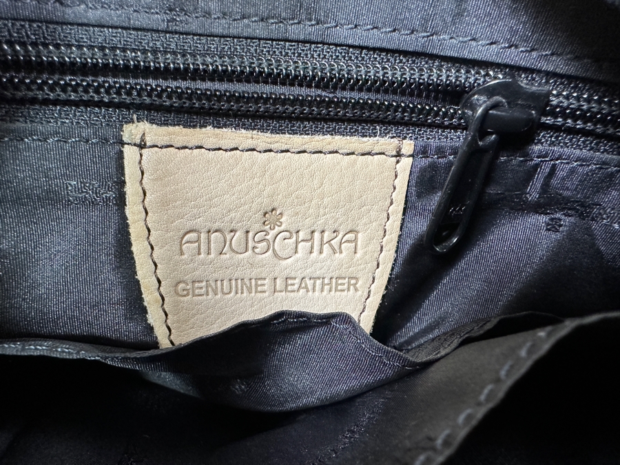 New Anuschka Hand Painted Leather Handbag 10'W x 2'D x 9'H [Photo 5]