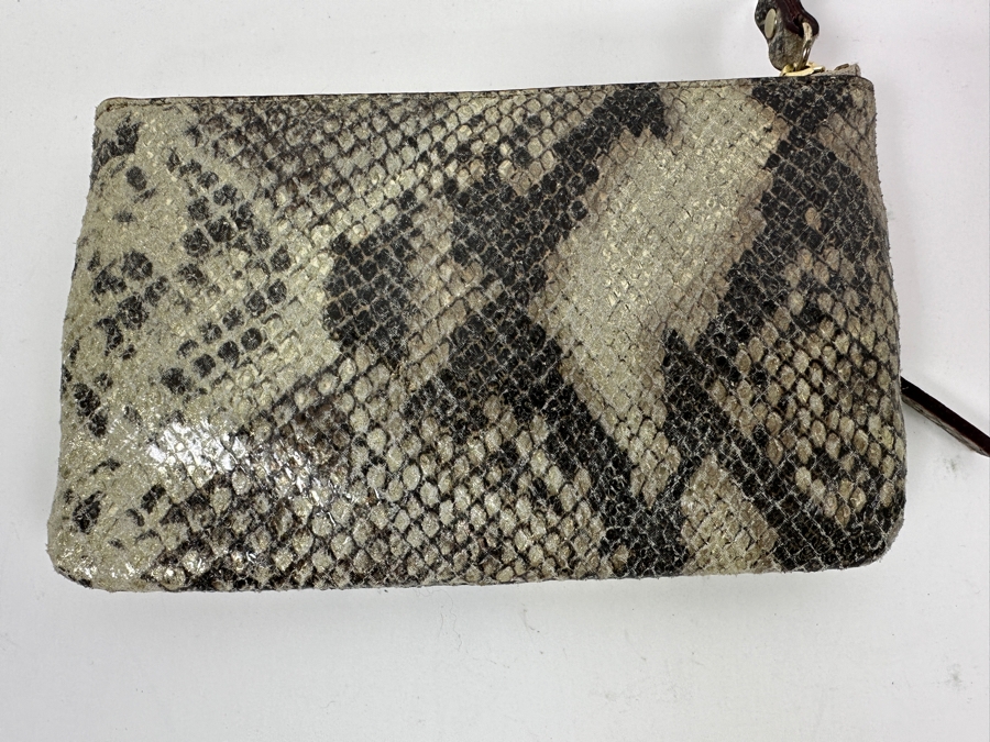 New Kate Spade Leather Cobble Hill Bee Wristlet - Snakeskin 6.5W x .25D x 4.25H [Photo 4]