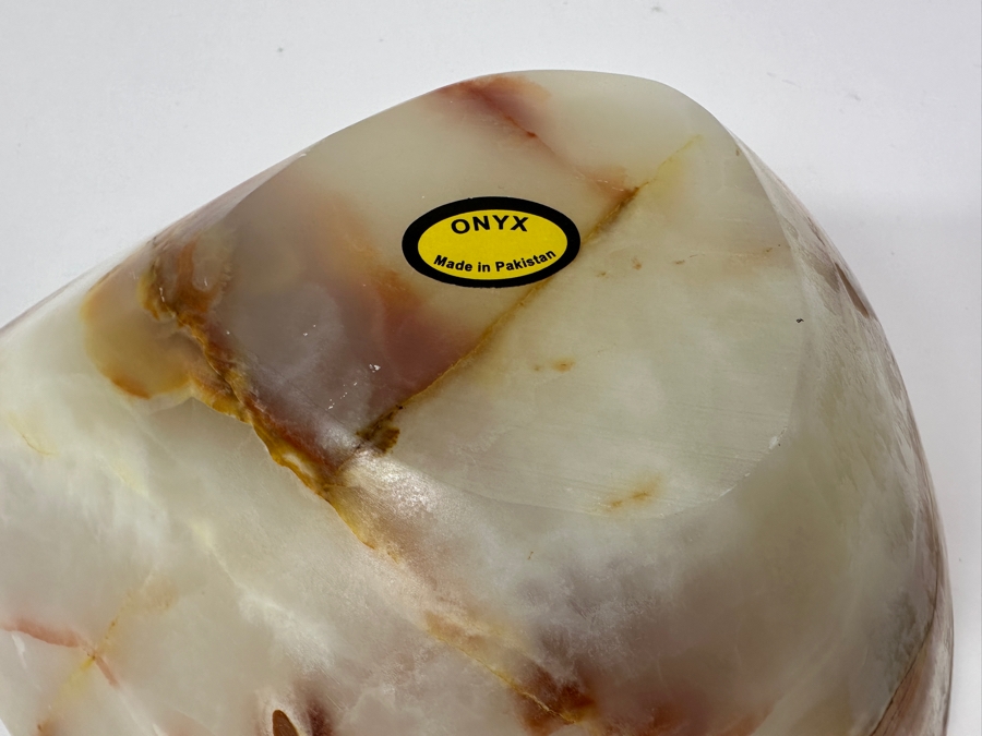 Carved Onyx Bowl Made In Pakistan 10.5W X 9D X 3H [Photo 7]