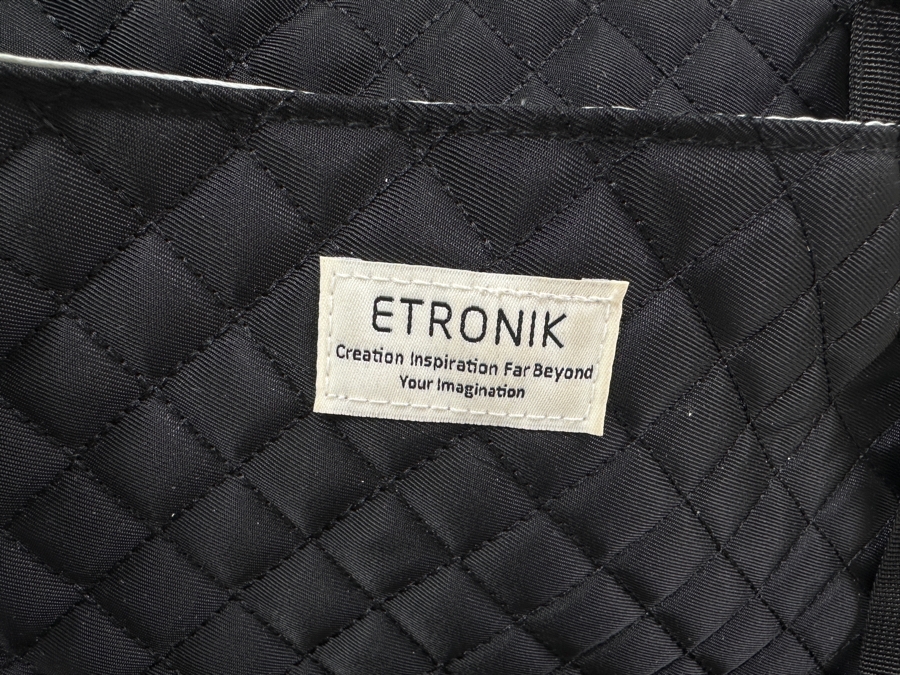 New Etronik Quilted Travel Tote 18'W x 7'D x 12'H [Photo 3]