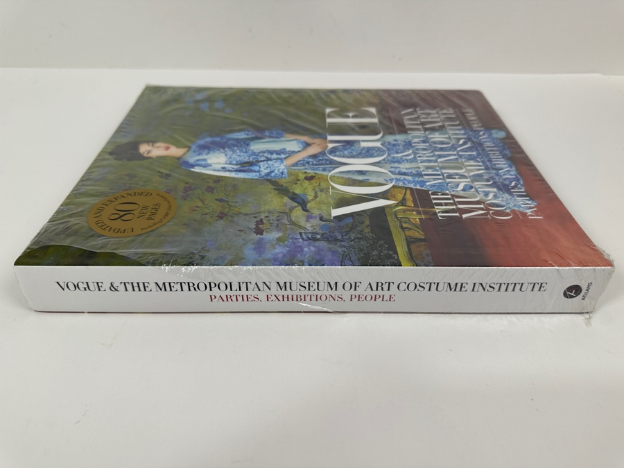 Factory Sealed Hardcover Book Vogue & The Metropolitan Museum Of Art Costume Institute [Photo 4]