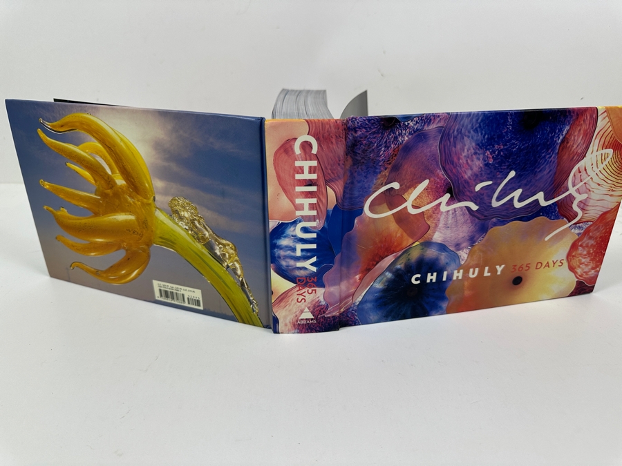 Dale Chihuly 365 Days Book [Photo 3]