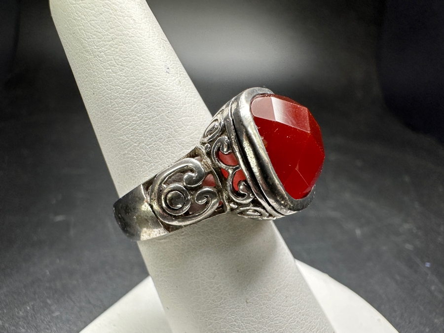 Pair Of Sterling Silver Rings L Size 7.5 / R Size 6.5 Total Weight 13.2g [Photo 11]