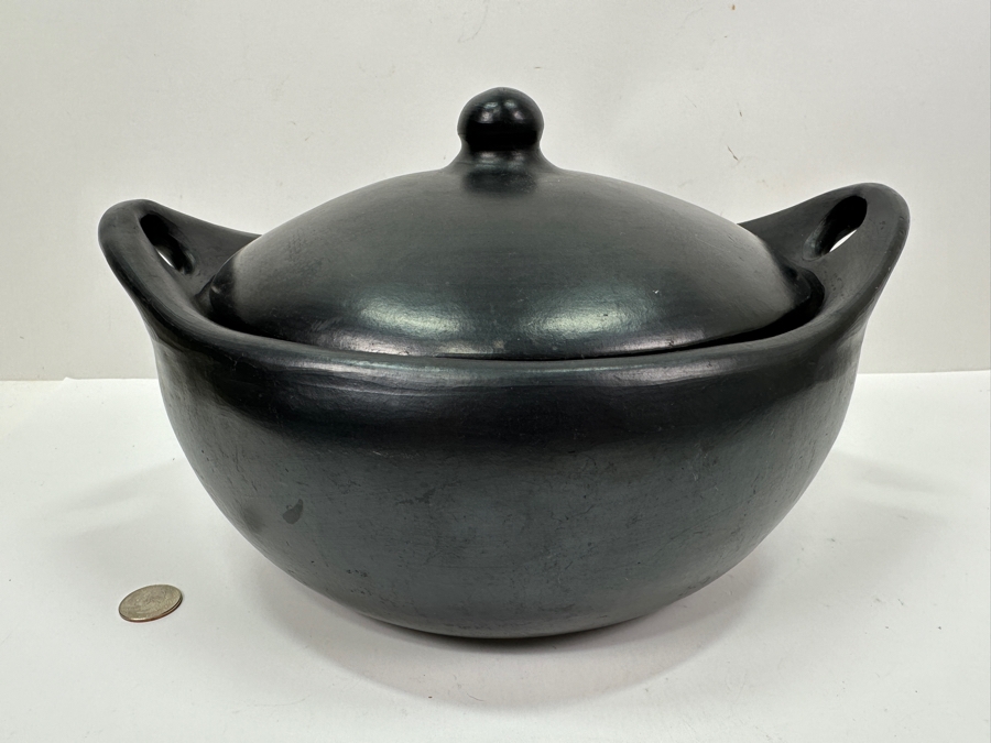 La Chamba Clay Oval Covered Casserole Pot 13W [Photo 2]