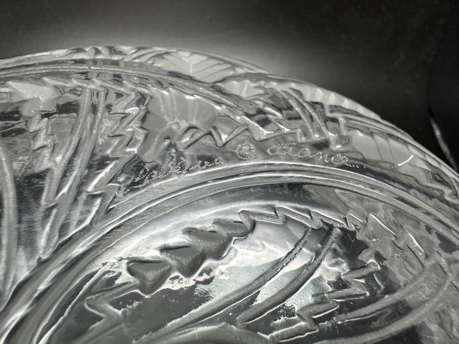 Lalique Crystal France Pinsons Frosted Crystal Bowl 9.25'W X 3 5/8'H [Photo 4]