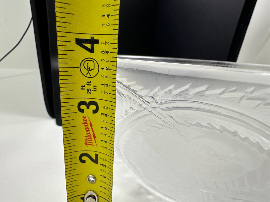 Lalique Crystal France Pinsons Frosted Crystal Bowl 9.25'W X 3 5/8'H [Photo 12]