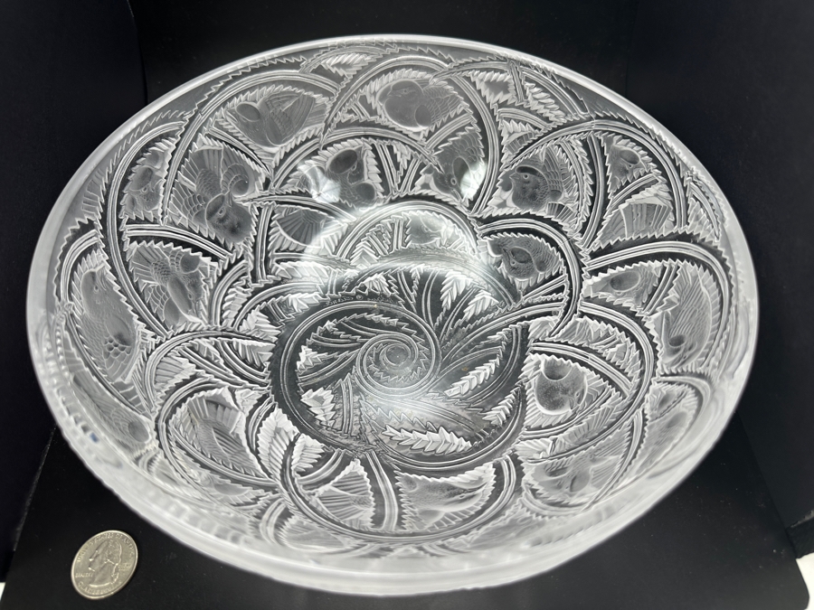 Lalique Crystal France Pinsons Frosted Crystal Bowl 9.25'W X 3 5/8'H [Photo 3]