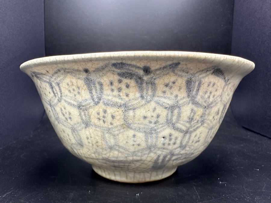 Antique Chinese Hand Painted Blue And White Porcelain Bowl Perhaps From Cheng Te 1506-1521 Ming Dynasty 5.75'W X 2.75'H [Photo 4]