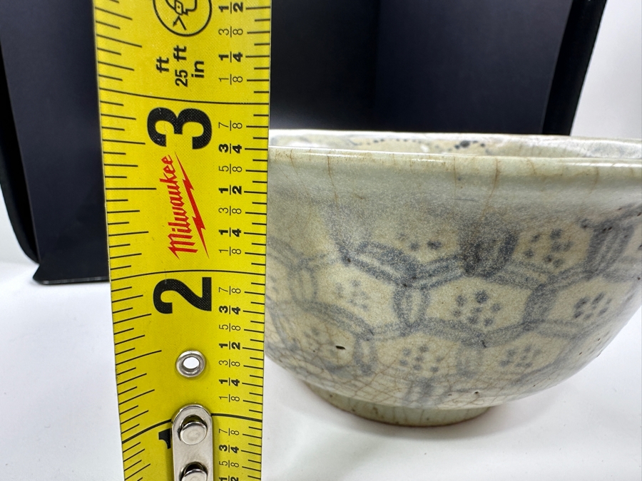 Antique Chinese Hand Painted Blue And White Porcelain Bowl Perhaps From Cheng Te 1506-1521 Ming Dynasty 5.75'W X 2.75'H [Photo 24]
