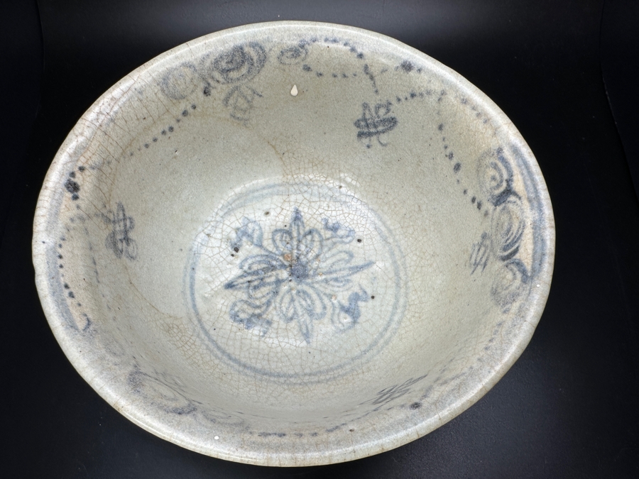 Antique Chinese Hand Painted Blue And White Porcelain Bowl Perhaps From Cheng Te 1506-1521 Ming Dynasty 5.75'W X 2.75'H [Photo 7]