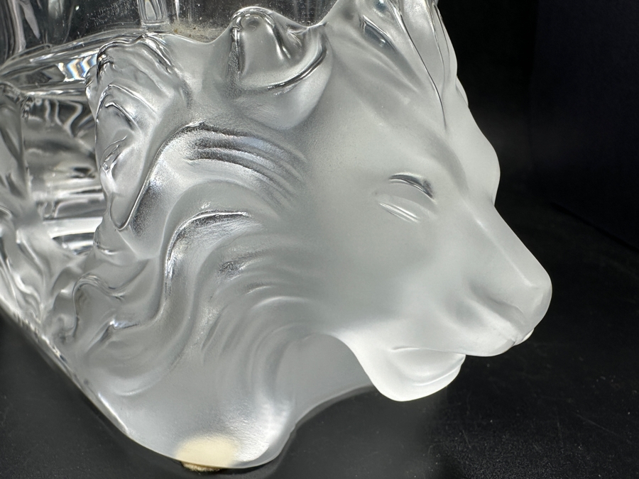 Lalique Crystal France Venise Bowl With Frosted Lion Heads At The Base 8.5'W X 6.25'H [Photo 10]
