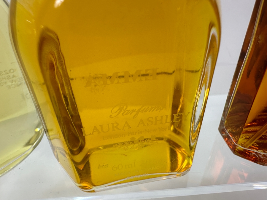 Perfume Lot [Photo 10]