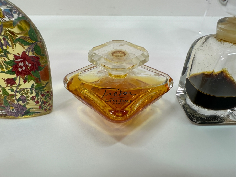 Perfume Lot [Photo 5]