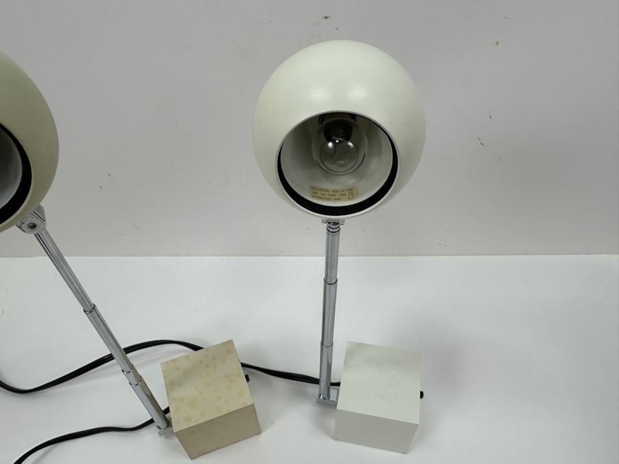Pair Of White Lytegem Desk Lamps By Michael Lax for Lightolier [Photo 6]