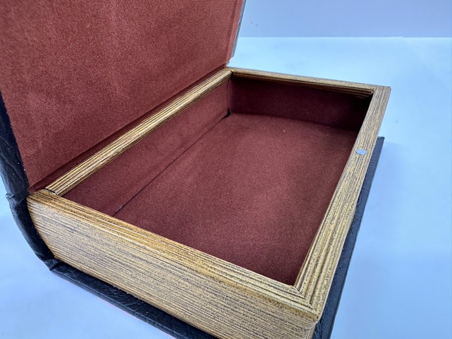 Four Faux Book Safes [Photo 6]