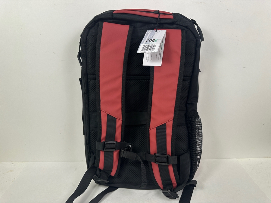 New Cor Surf Island Hopper Travel Baclpack Backpack 28L Retails $99 [Photo 3]