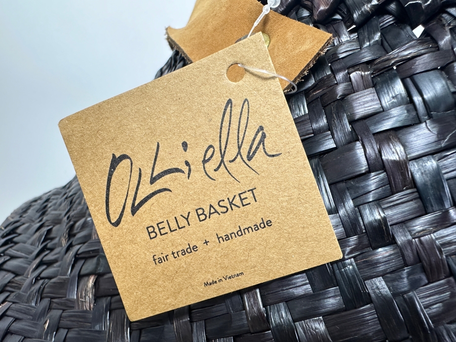 New Pair Of Large Collapsible Baskets [Photo 4]