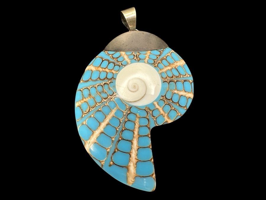Sterling Silver Pendant With Inlaid Shell 15.1g [Photo 1]