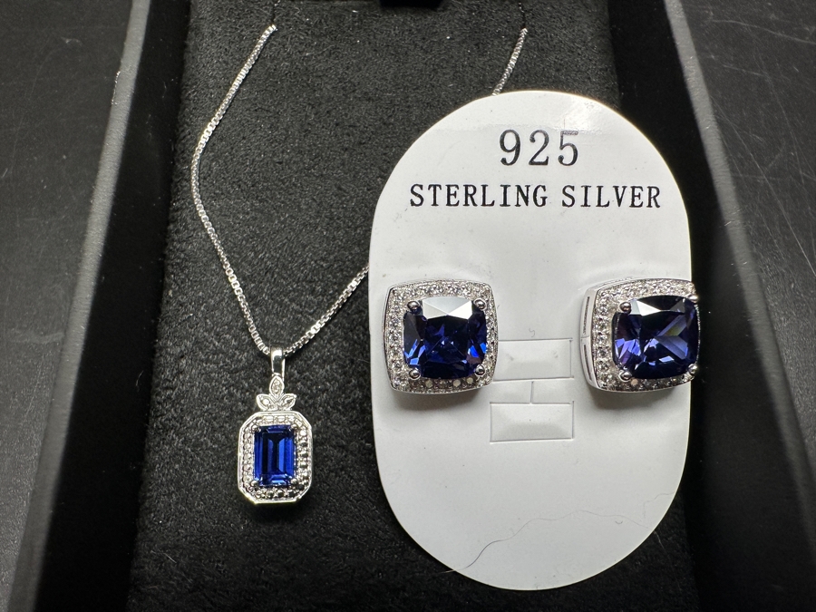 New Sterling Silver Necklace With Pendant And Matching Earrings [Photo 1]