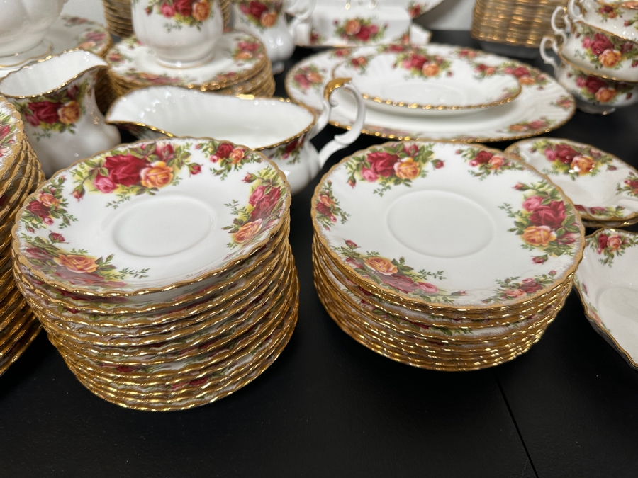 Huge Set Of Royal Albert Bone China From England Old Country Roses China Set - Appears To Be Never Used [Photo 8]