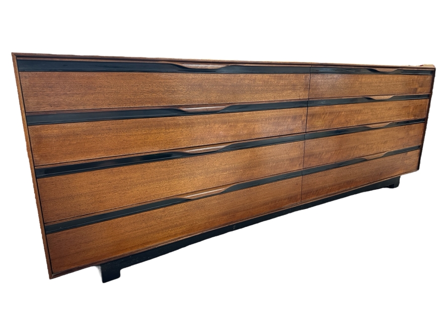 Mid-Century Modern John Kapel For Glenn Of California Walnut 8-Drawer Chest Of Drawers Dresser 83.5W X 20D X 30H [Photo 2]