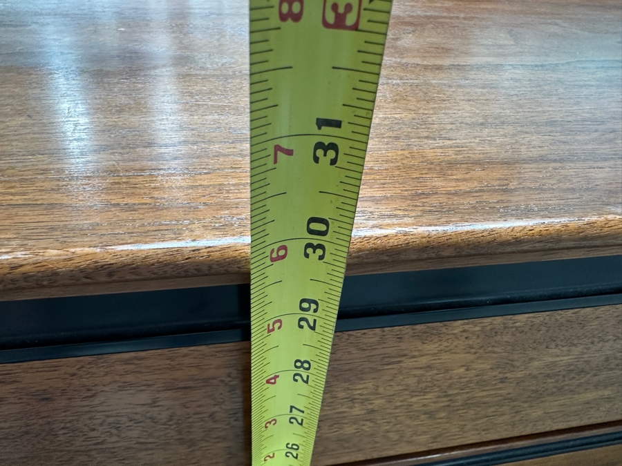 Mid-Century Modern John Kapel For Glenn Of California Walnut 8-Drawer Chest Of Drawers Dresser 83.5W X 20D X 30H [Photo 12]