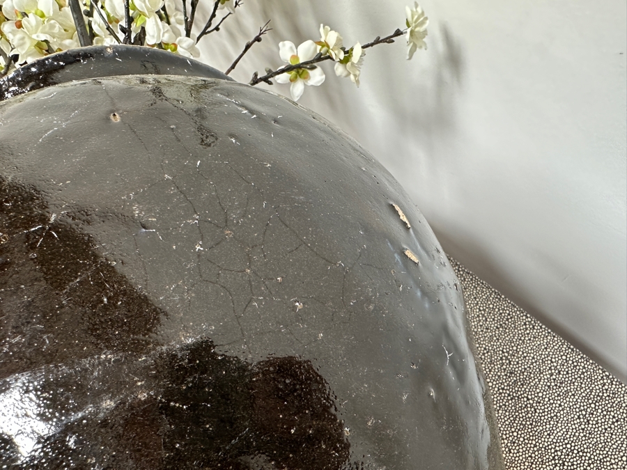 Large Glazed Flower Pot 20.5'H [Photo 4]