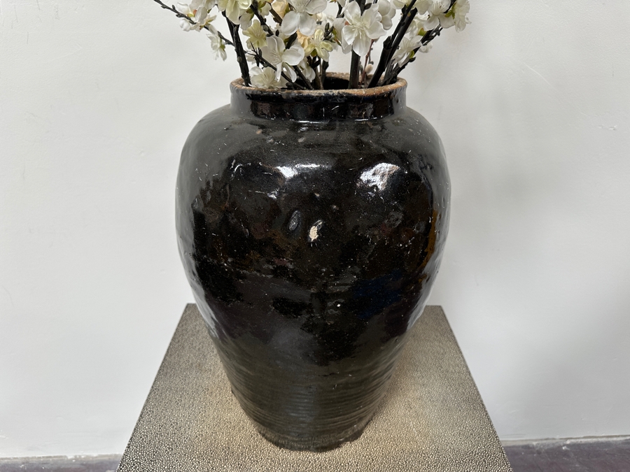 Large Glazed Flower Pot 20.5'H [Photo 2]