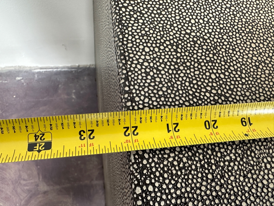 Pair Of Nesting Tables 22W X 22D X 24H [Photo 7]