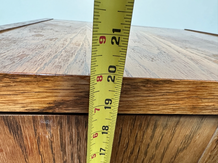 Mid-Century Modern LANE Furniture Side Table Cabinet 26W X 26D X 20H [Photo 13]