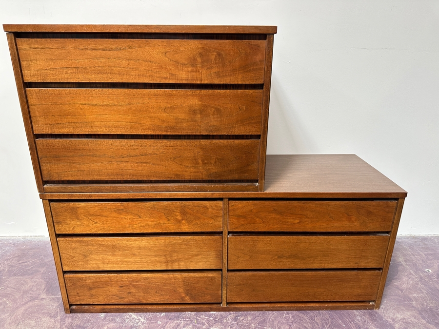 Mid-Century Modern Basset Furniture 6-Drawer Chest Of Drawers Dresser 52W X 18D X 21.5H & 3-Drawer Chest Of Drawer Dresser 32W X 18D X 21.5H [Photo 4]