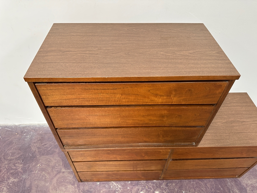 Mid-Century Modern Basset Furniture 6-Drawer Chest Of Drawers Dresser 52W X 18D X 21.5H & 3-Drawer Chest Of Drawer Dresser 32W X 18D X 21.5H [Photo 8]