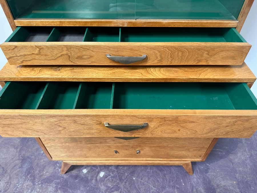 Mid-Century Modern Small China Cabinet 34W X 19D X 59.5H [Photo 10]