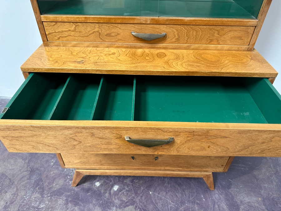 Mid-Century Modern Small China Cabinet 34W X 19D X 59.5H [Photo 8]