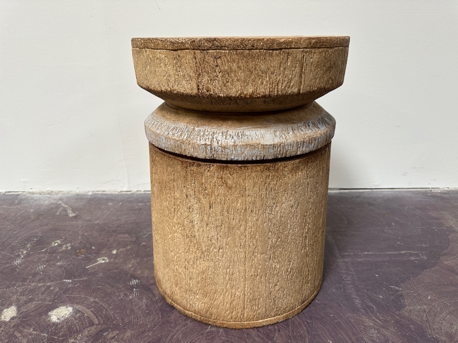 Solid Wood Side Table 15.5W X 20H [Photo 3]