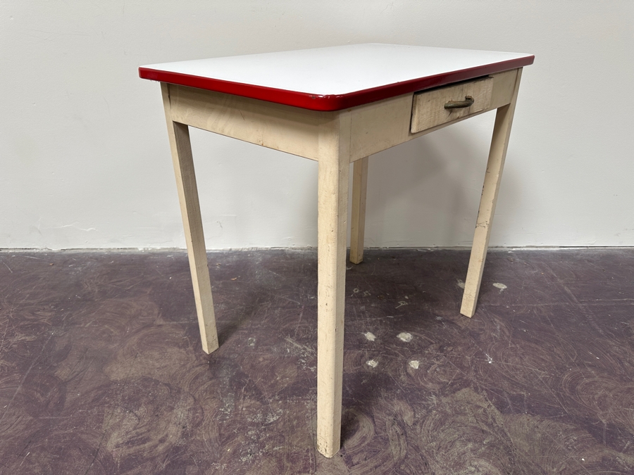Vintage Enamel Top Kitchen Table 32W X 21D X 30H [Photo 6]
