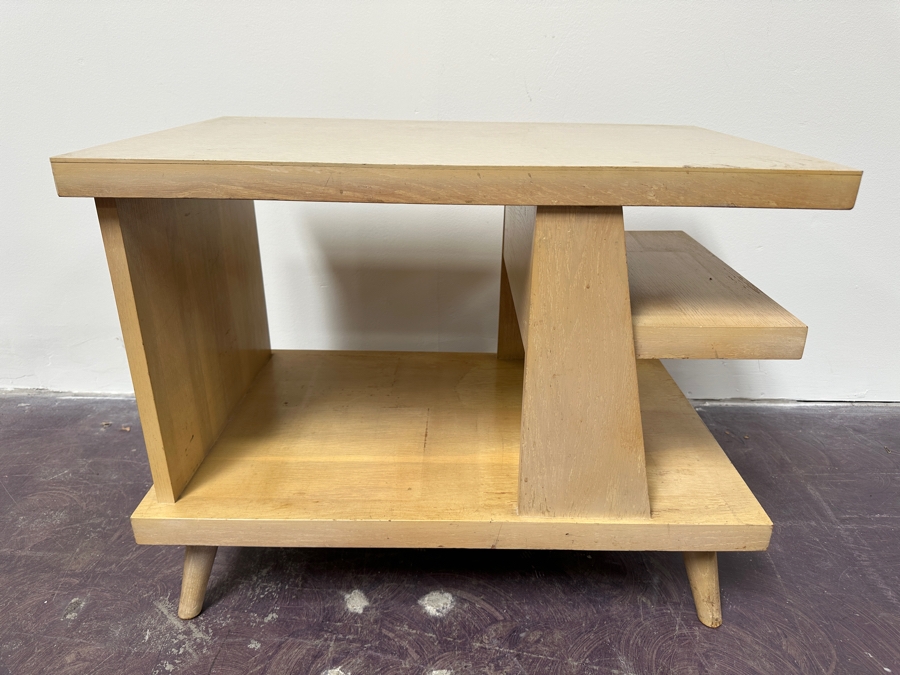 Mid-Century Modern Side End Table 18W X 28D X 22H [Photo 5]