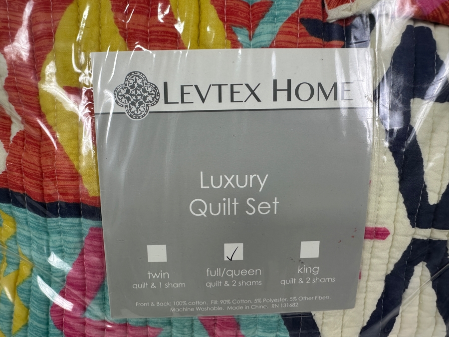 Just Added - New Levtex Home Luxury Quilt Set With Quilt And 2 Shams Full/Queen [Photo 5]