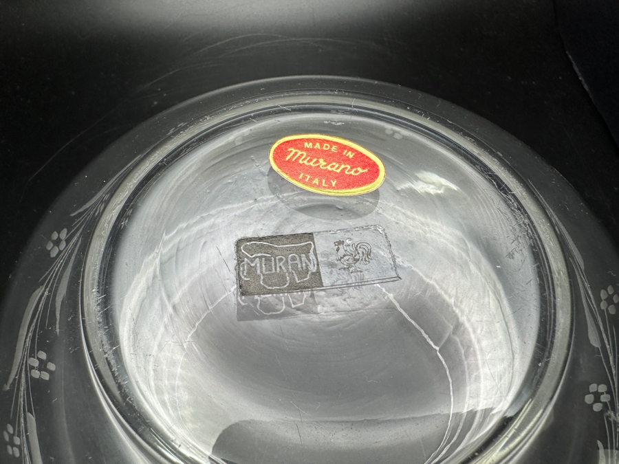 Just Added - Etched Murano Glass Round Box With Lid Made In Italy 4.5H [Photo 9]