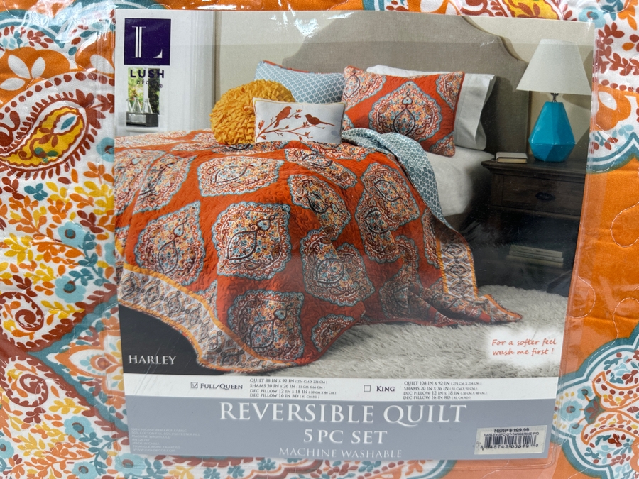 Just Added - New Lush Decor Harley Reversible Quilt 5 Piece Set With Quilt (2) Shams & (2) Pillows Full/Queen Retails $199 [Photo 2]