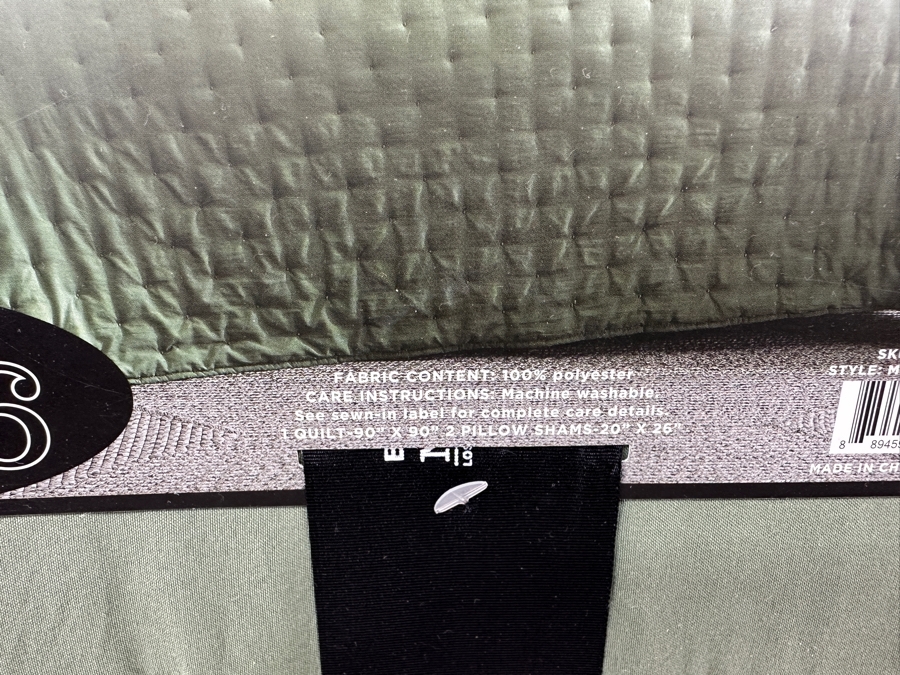 Just Added - New Brand No. 6 Los Angeles 3 Piece Quilt Set With 1 Quilt And 2 Pillow Shams Full/Queen [Photo 4]