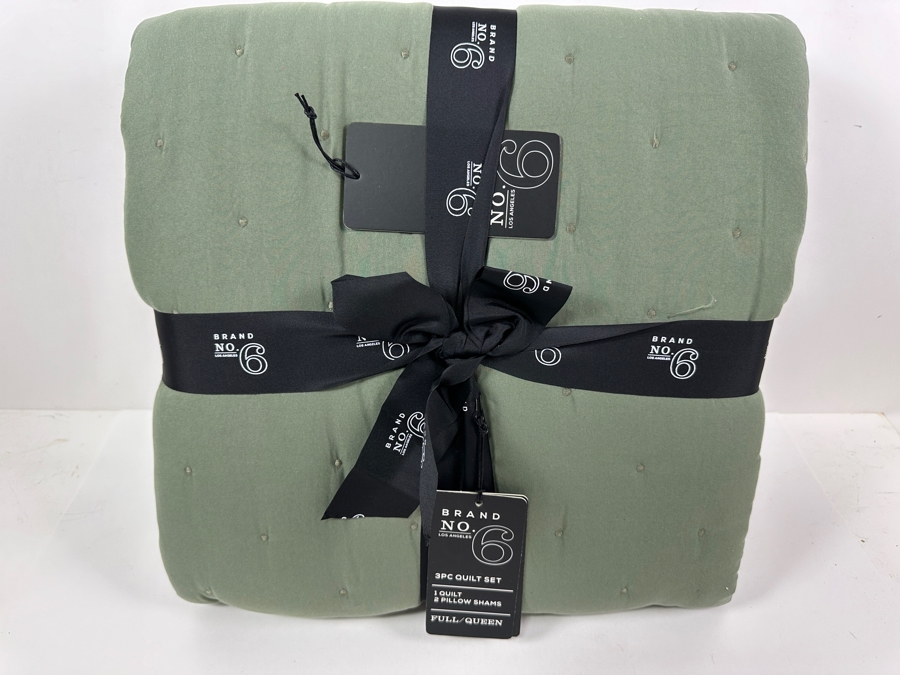 Just Added - New Brand No. 6 Los Angeles 3 Piece Quilt Set With 1 Quilt And 2 Pillow Shams Full/Queen [Photo 5]