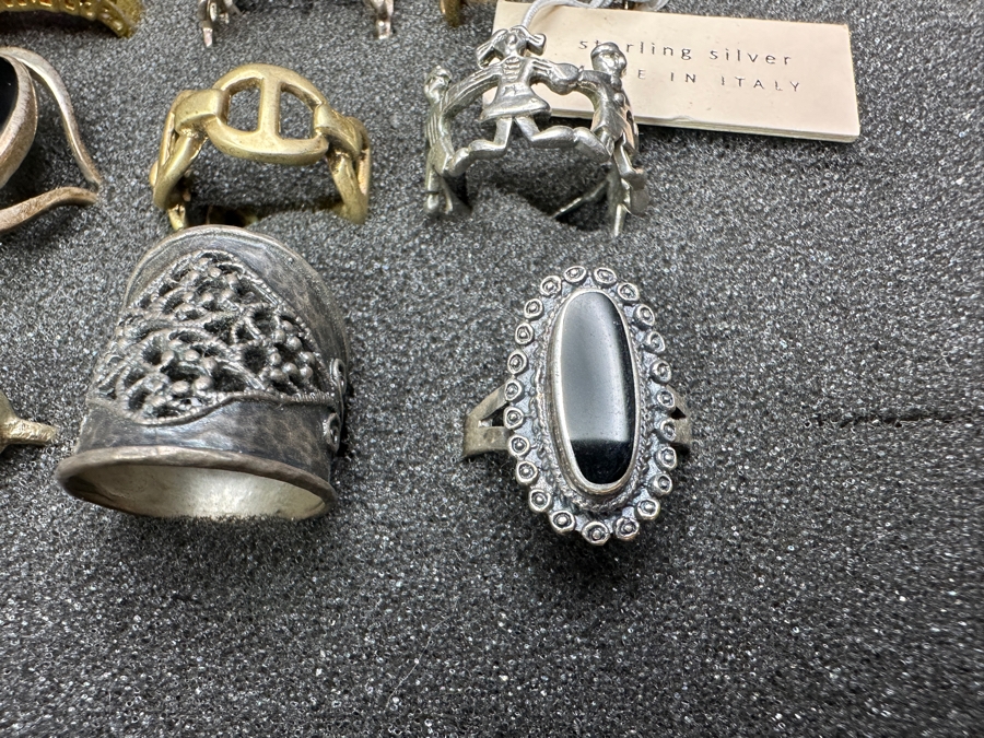 Just Added - (9) Sterling Silver Rings With Pendant 51.5g [Photo 8]