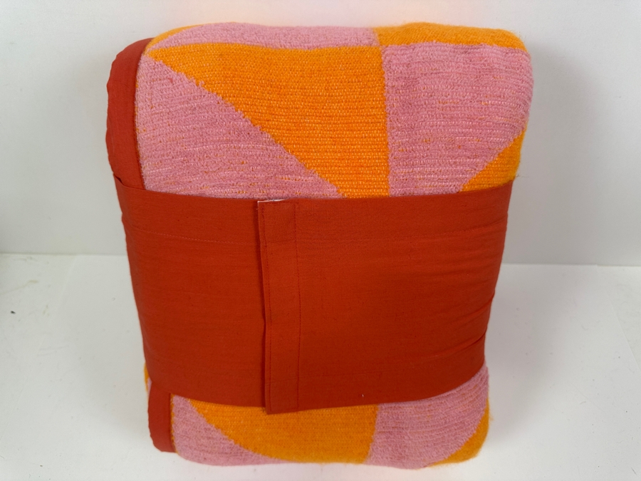 Just Added - New Urban Outfitters Bed Blanket 86 X 86 [Photo 6]