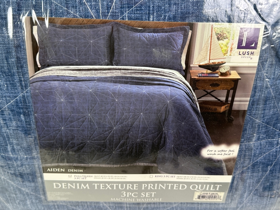 Just Added - New Lush Decor Denim Texture Printed Quilt Full/Queen Retails $160 [Photo 2]