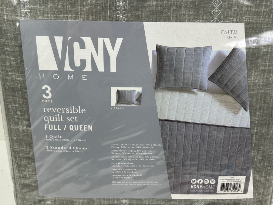 Just Added - New VCNY Home 3-Piece Reversible Quilt Set With 1 Quilt & 2 Standard Shams Full/Queen [Photo 2]
