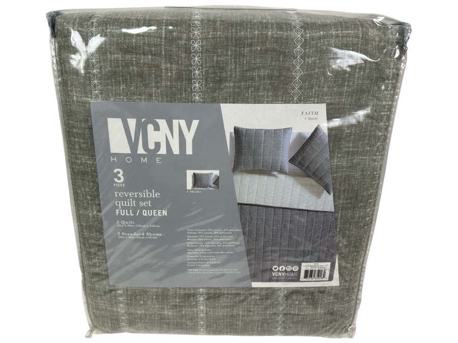 Just Added - New VCNY Home 3-Piece Reversible Quilt Set With 1 Quilt & 2 Standard Shams Full/Queen