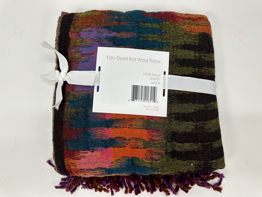 Just Added - Melange Home 100% Wool Yarn Dyed Ikat Wool Throw 50' X 70' [Photo 3]